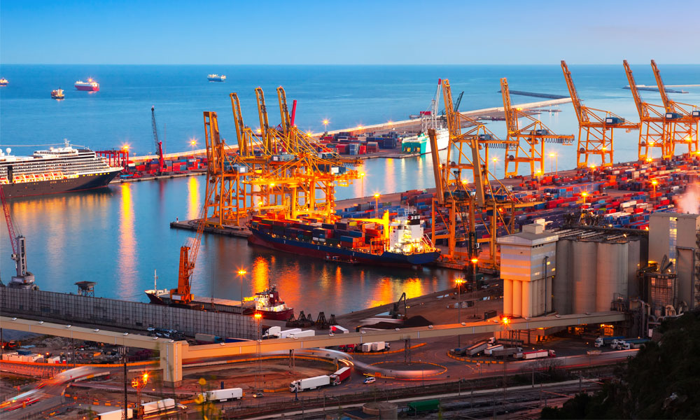 Carriers in ‘Panic Mode’ as China Bookings Plummet