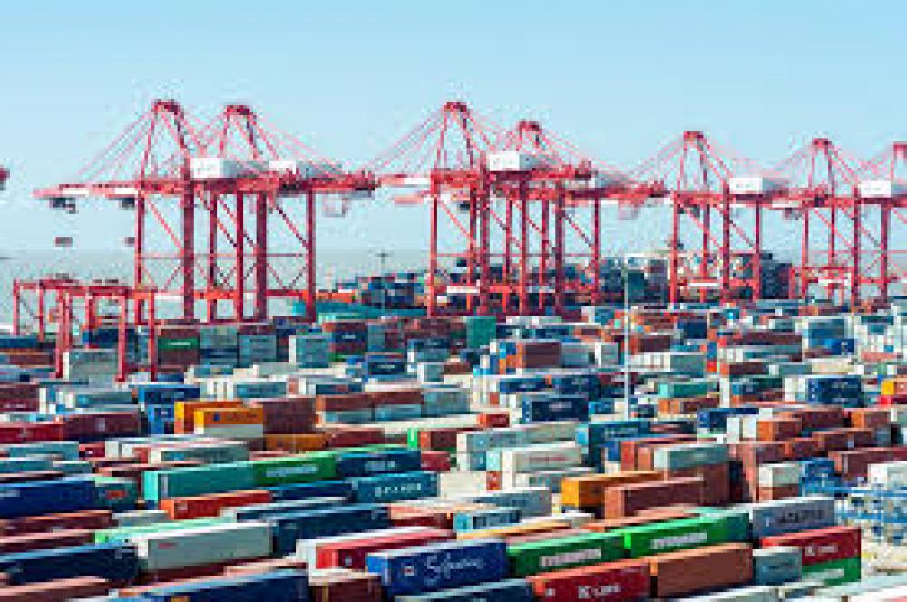 Shipping companies box clever to overcome container shortages