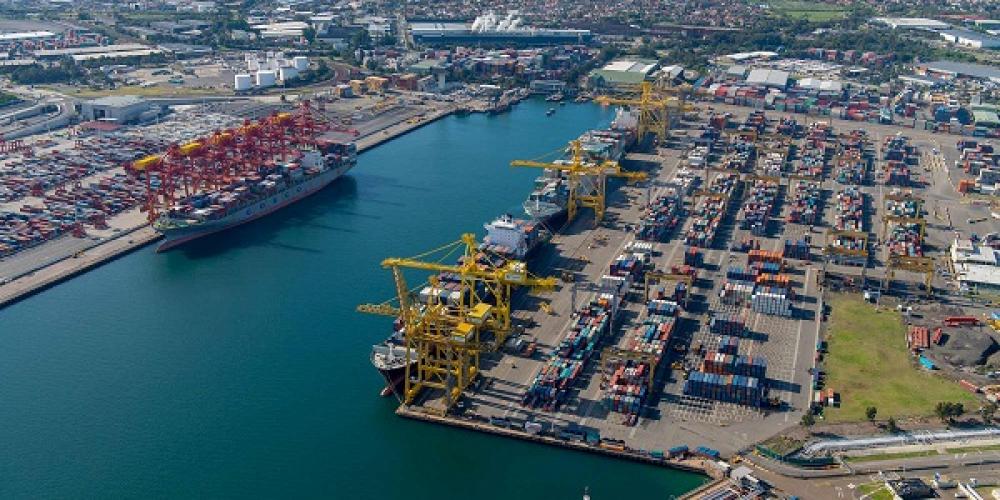 As trade rebounds in Australia, war of words erupts over surcharges